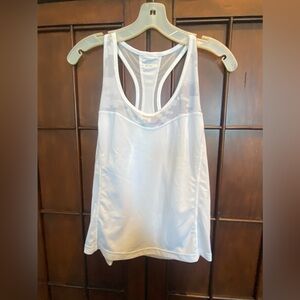 Women’s jogging top